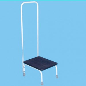 Step Stool with Handle